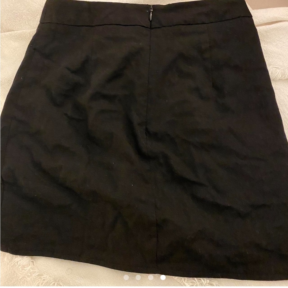 Mini skirt - Picture 4 of 4